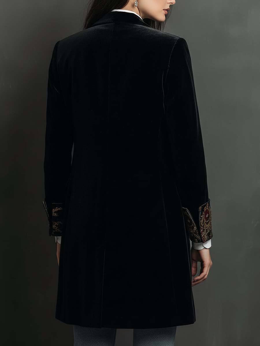 Camilla | Blazer Entallado con Estampado Barroco Negro