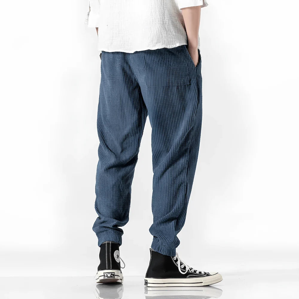 Castell | Pantalón Moderno de Terciopelo