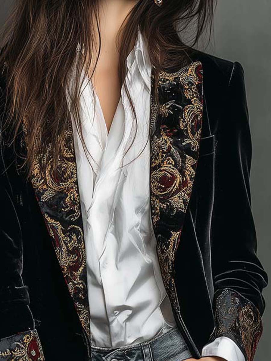 Camilla | Blazer Entallado con Estampado Barroco Negro